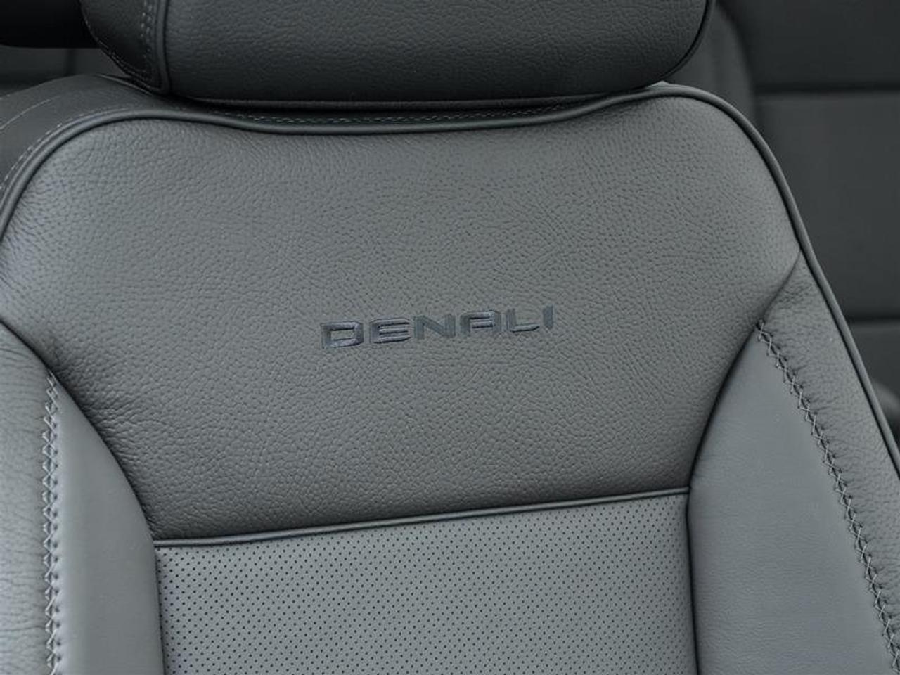 2026 GMC Yukon Denali Photo