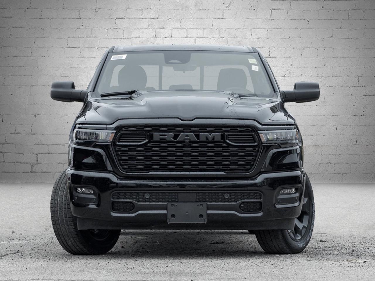 2026 RAM 1500 Express Photo