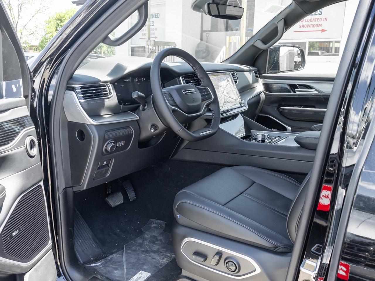 2026 Jeep Grand Wagoneer RESERVE Photo