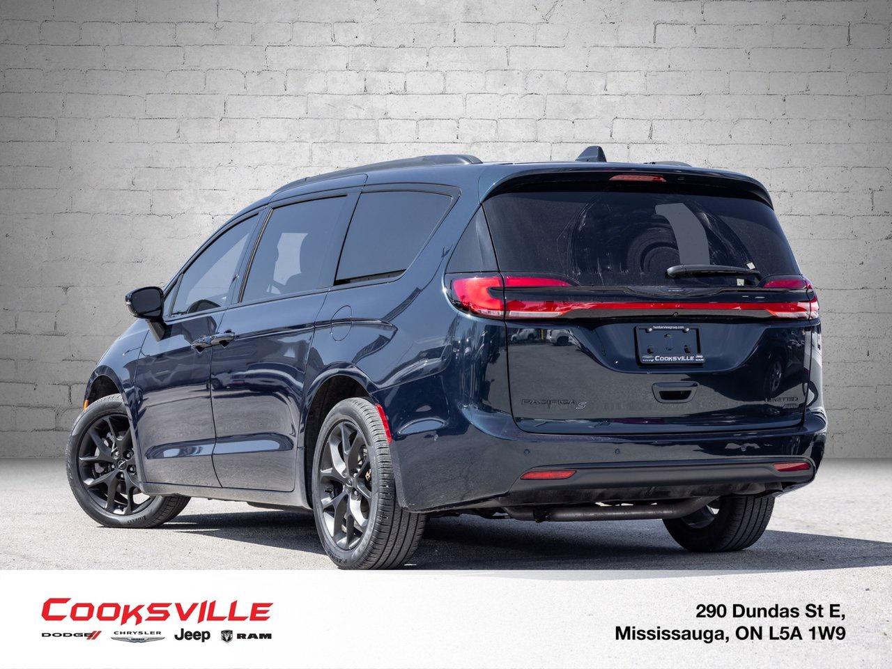 2024 Chrysler Pacifica Limited AWD Photo