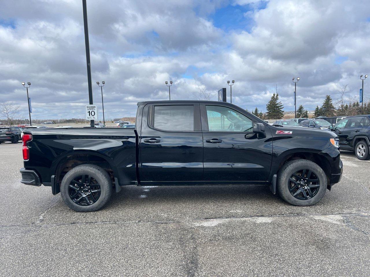 2024 Chevrolet Silverado 1500 4WD Crew Cab 147 RST Photo