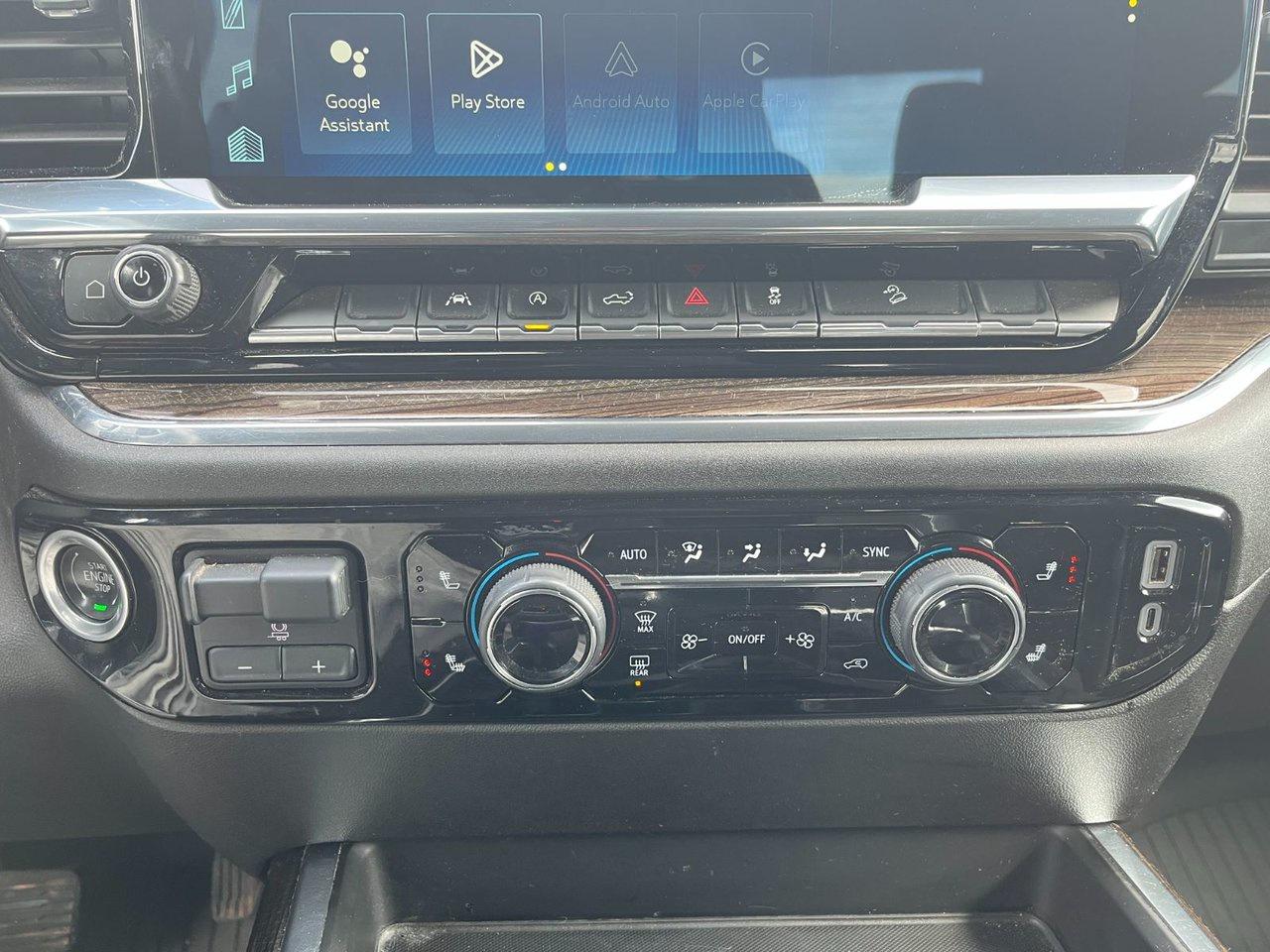 2024 Chevrolet Silverado 1500 4WD Crew Cab 147 RST Photo