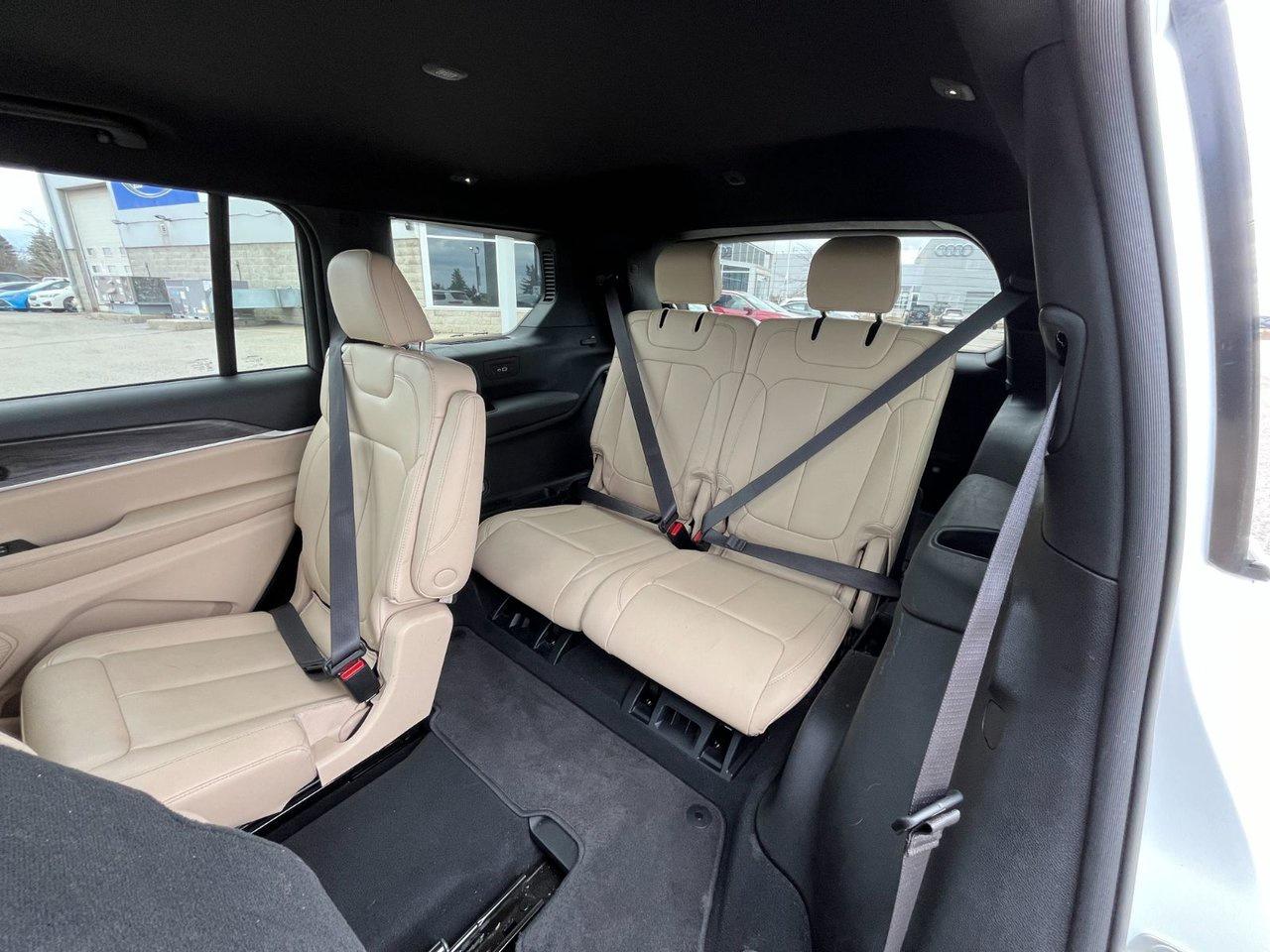 2024 Jeep Grand Cherokee L Limited 4x4 Photo