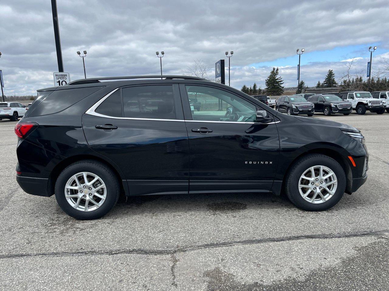 2024 Chevrolet Equinox AWD 4DR LT Photo4