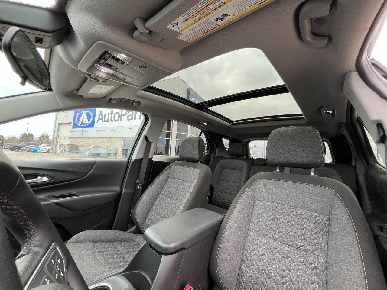 2024 Chevrolet Equinox AWD 4DR LT Photo