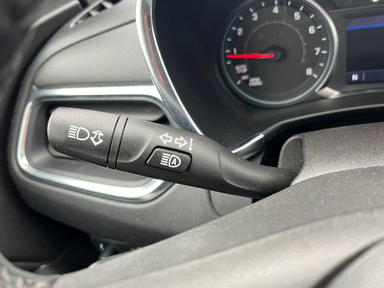 2024 Chevrolet Equinox AWD 4DR LT Photo