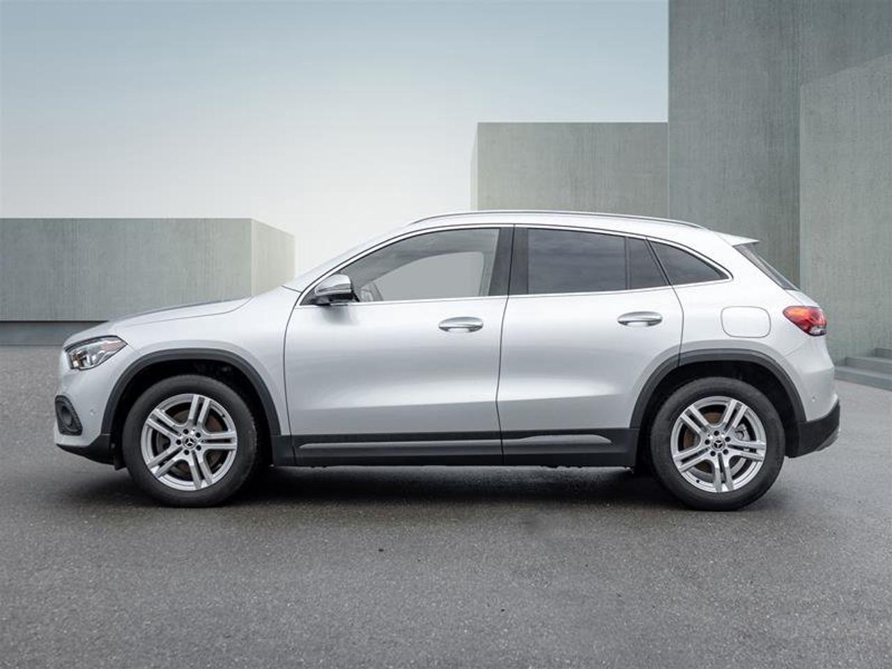 2021 Mercedes-Benz GLA250 4MATIC SUV Photo2