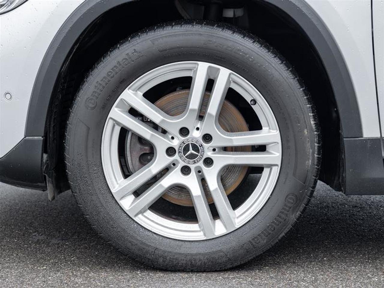 2021 Mercedes-Benz GLA250 4MATIC SUV Photo3