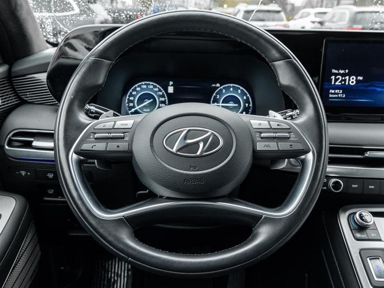 2023 Hyundai PALISADE AWD Ultimate Calligraphy 7P Photo