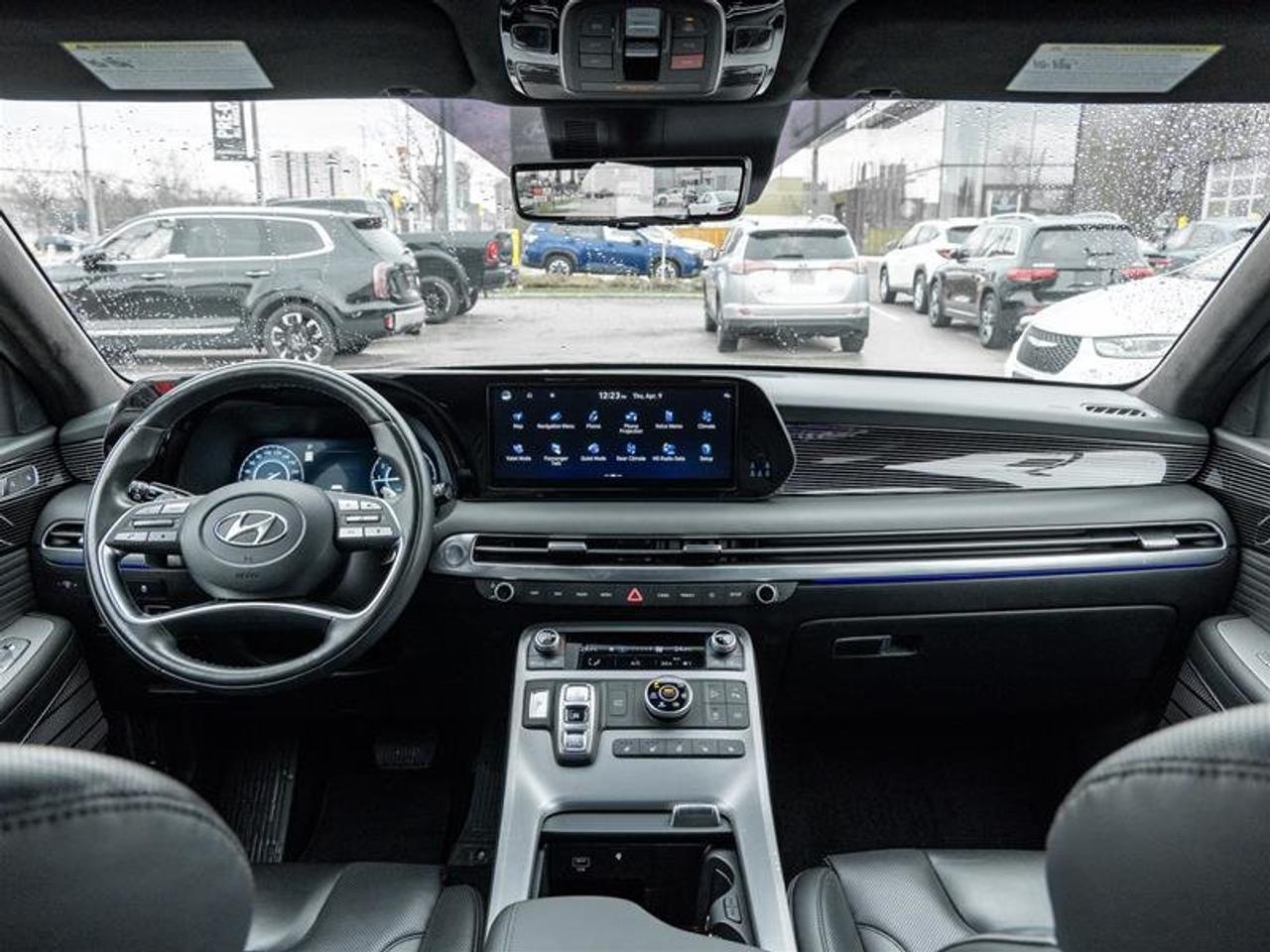 2023 Hyundai PALISADE AWD Ultimate Calligraphy 7P Photo