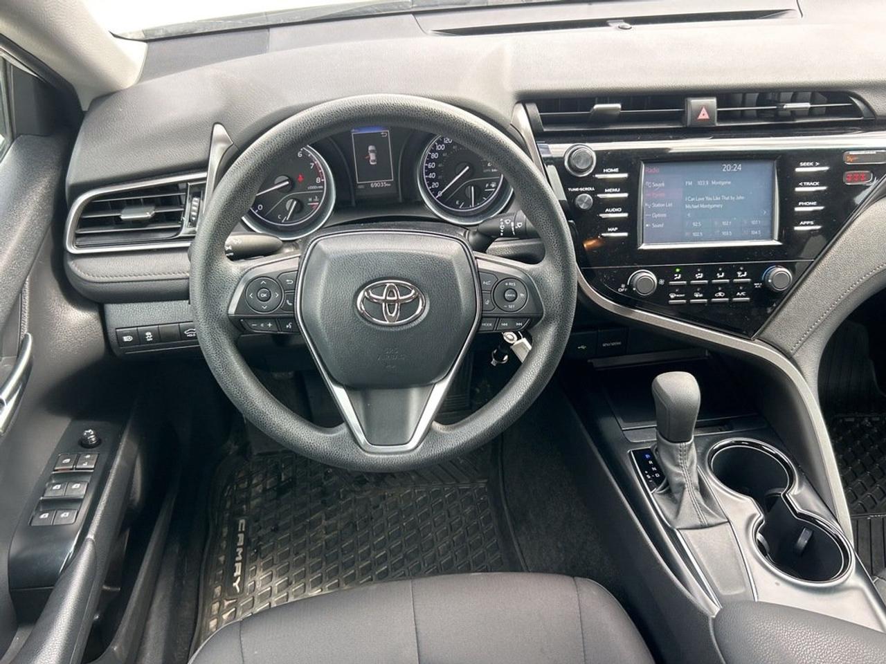 2020 Toyota Camry 4-Door Sedan LE 8A Photo