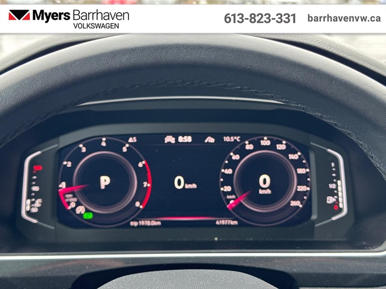 2024 Volkswagen Tiguan Comfortline R-Line Black Edition Photo