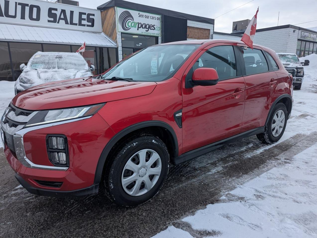 2022 Mitsubishi RVR ES AWD   GREAT WARRANTY!! Photo