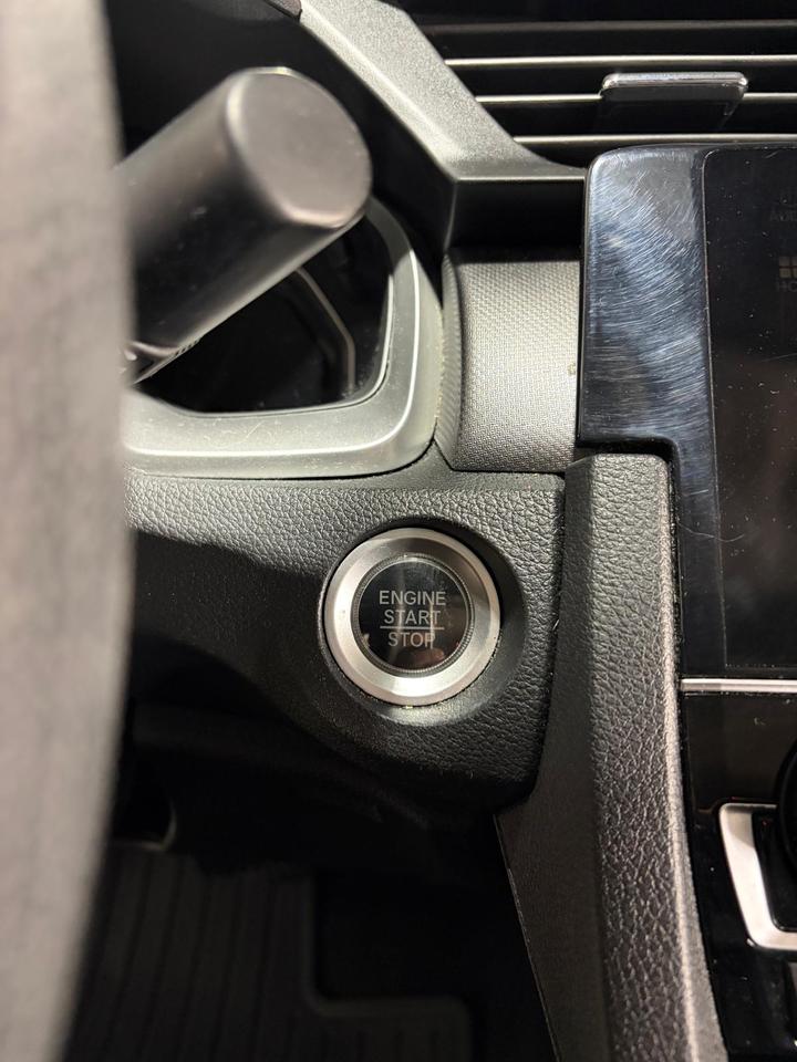 2018 Honda Civic EX Photo