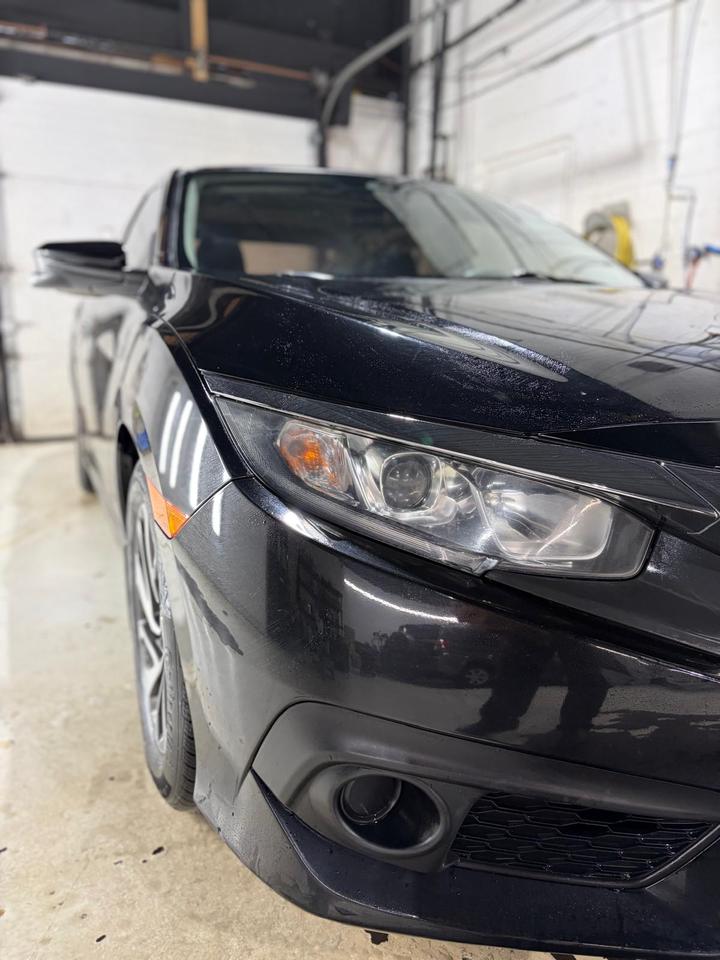 2018 Honda Civic EX Photo