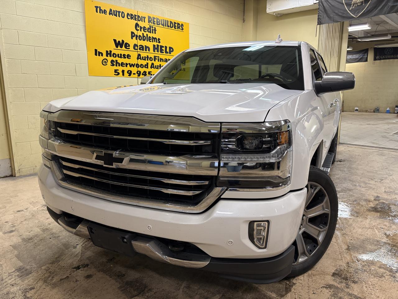 Used 2017 Chevrolet Silverado 1500 High Country for sale in Windsor, ON