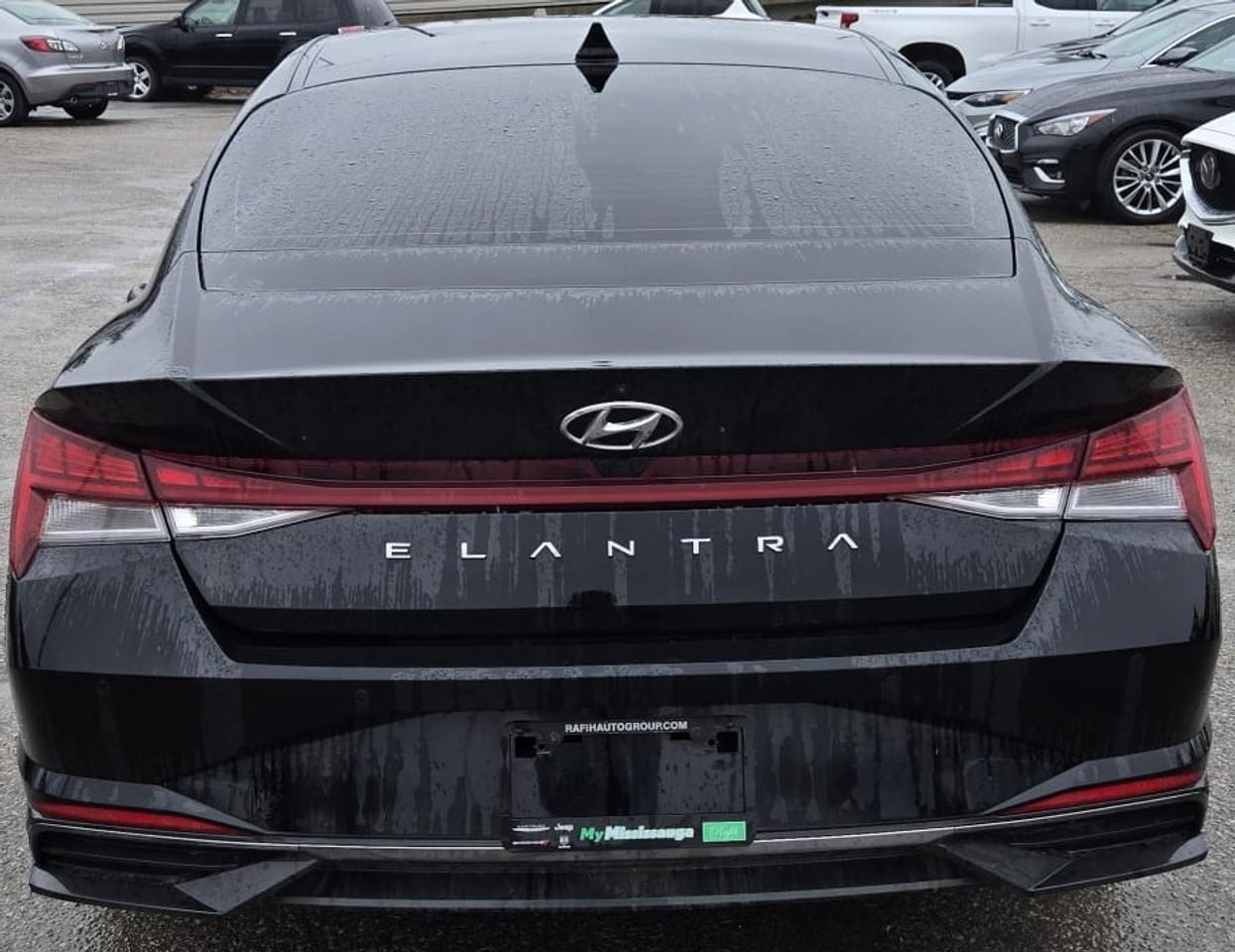 2021 Hyundai Elantra ULTIMATE TECH / NO ACCIDENTS / NAV / ROOF /LEATHER Photo2