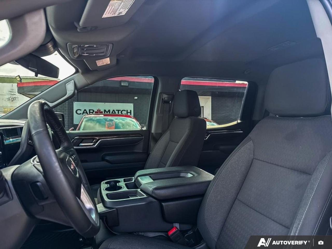 2023 GMC Sierra 1500 ELEVATION / X31 OFFROAD / 4X4 / 5.3L / CREW CAB Photo