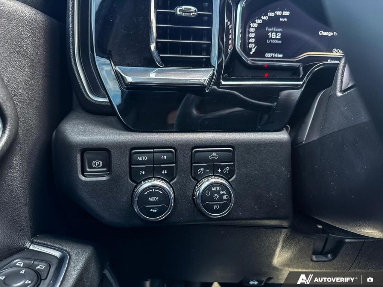 2023 GMC Sierra 1500 ELEVATION / X31 OFFROAD / 4X4 / 5.3L / CREW CAB Photo