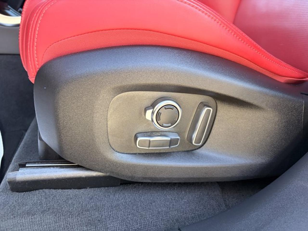 13902129