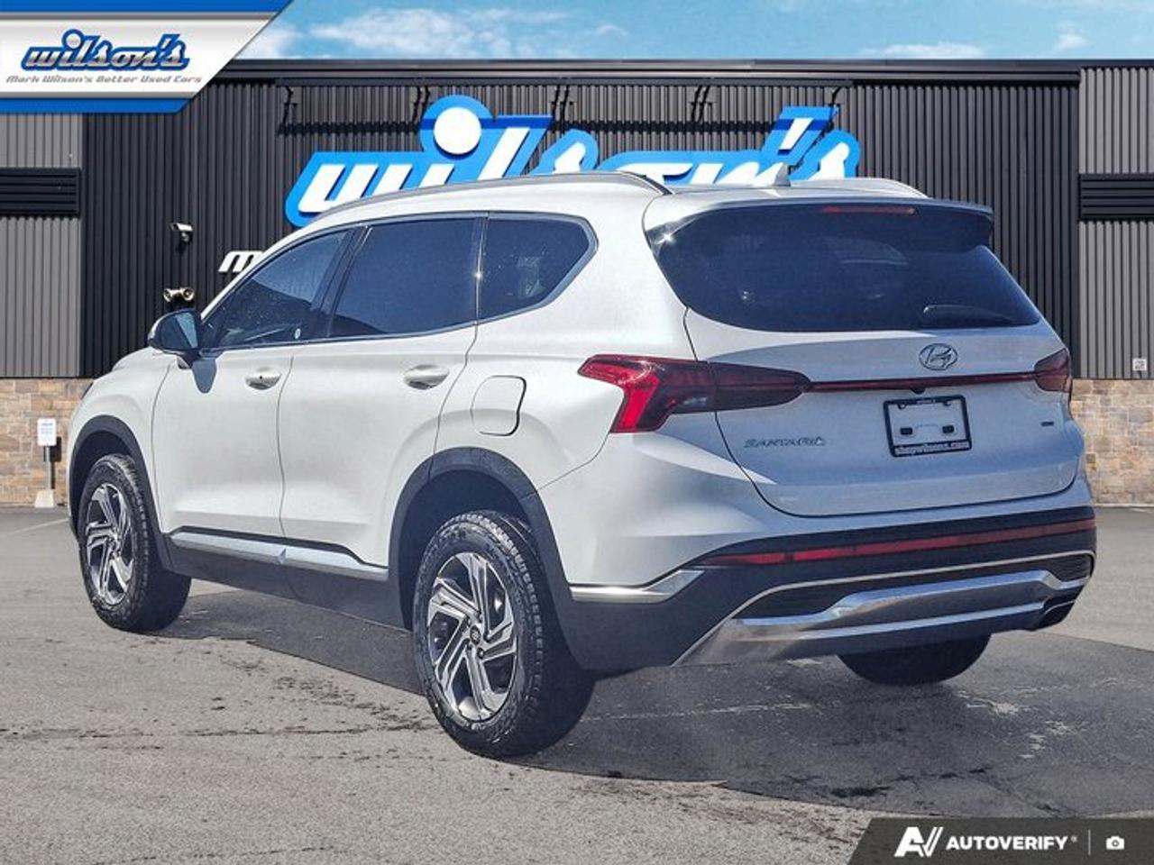2021 Hyundai Santa Fe Preferred AWD | Heated Seats + Steering | Carplay + Android Auto | Blind Spot Monitor | and More ! Photo