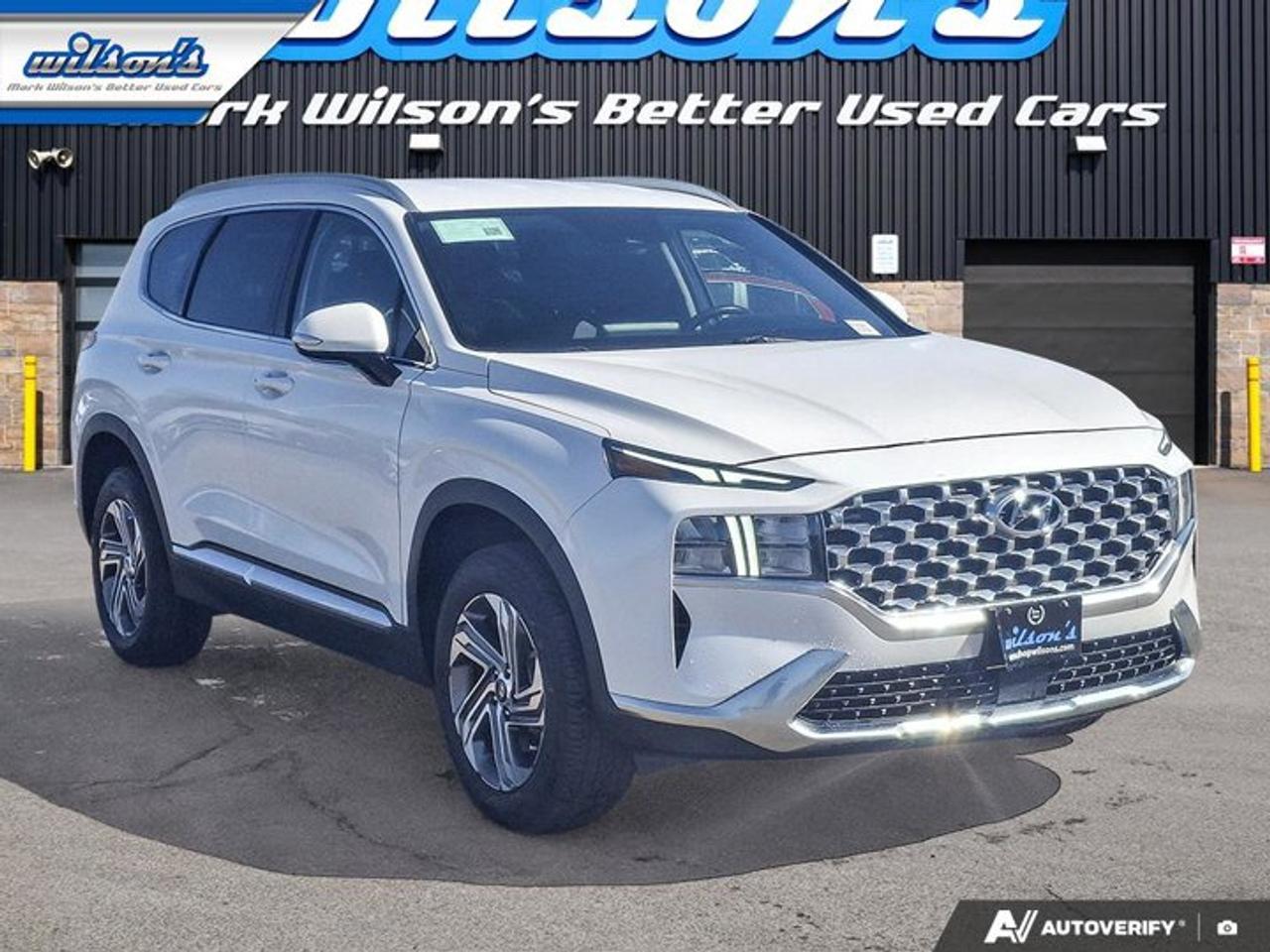 2021 Hyundai Santa Fe Preferred AWD | Heated Seats + Steering | Carplay + Android Auto | Blind Spot Monitor | and More ! Photo