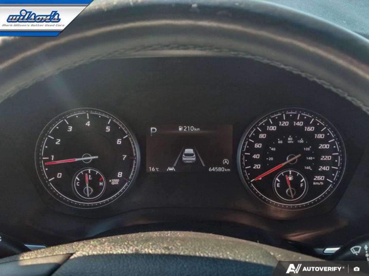 2021 Hyundai Santa Fe Preferred AWD | Heated Seats + Steering | Carplay + Android Auto | Blind Spot Monitor | and More ! Photo