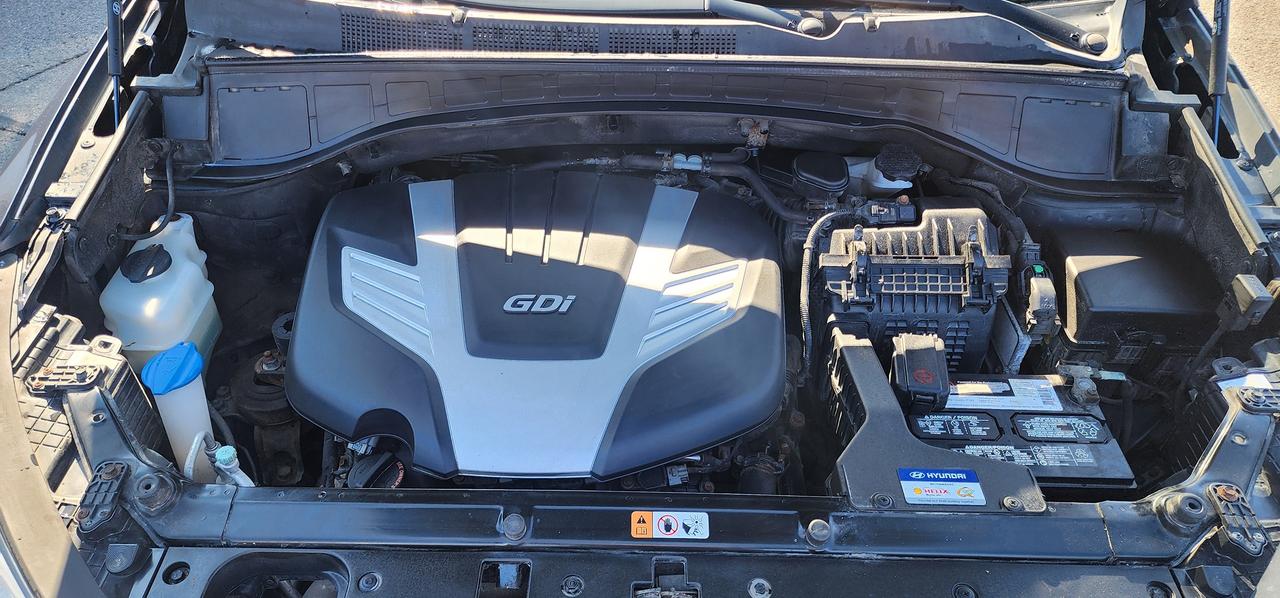 2014 Hyundai Santa Fe 7 PASS- ONE OWNER - NO ACCIDENTS - CERT Photo