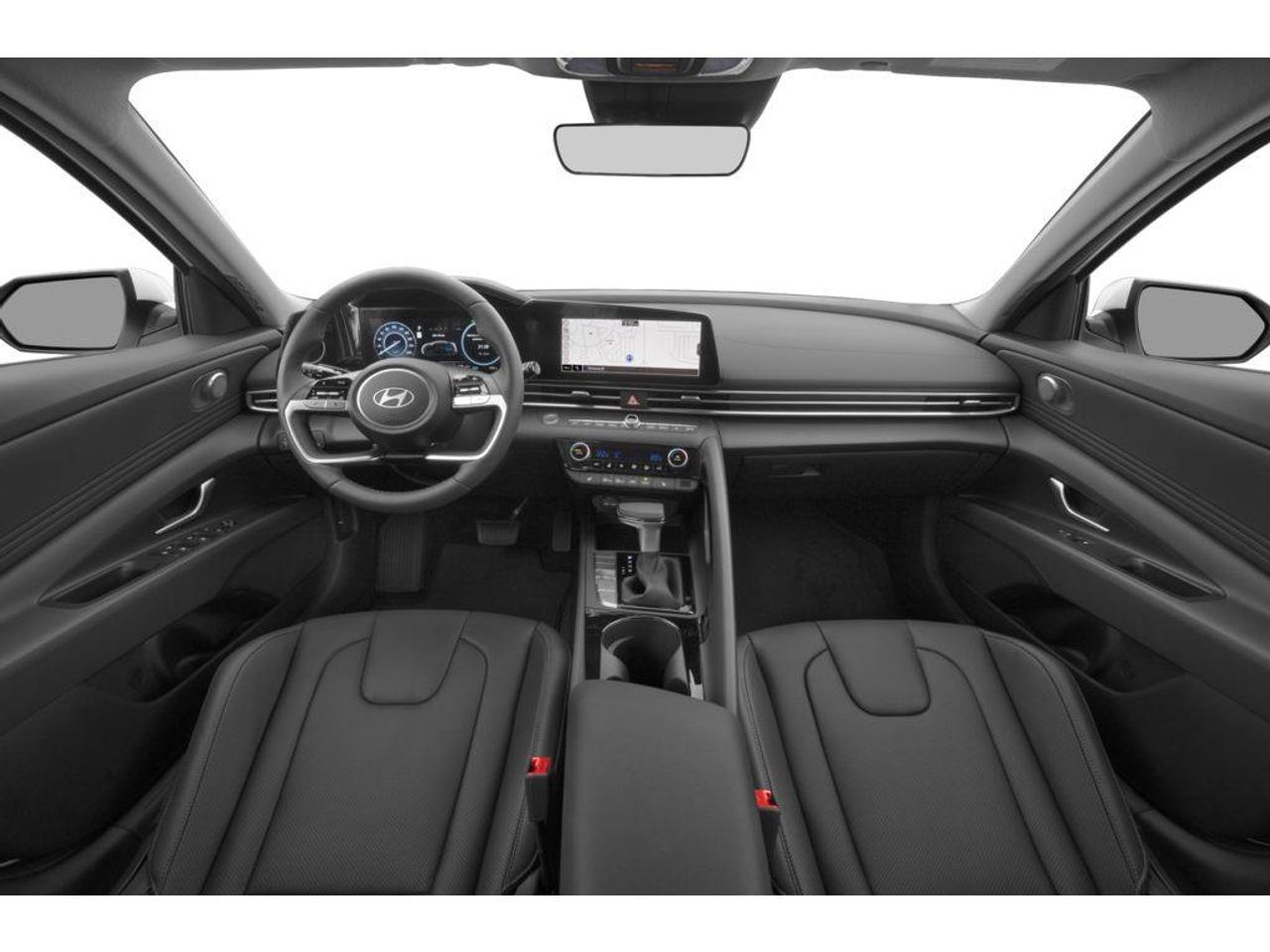 2026 Hyundai Elantra HEV Luxury Photo4