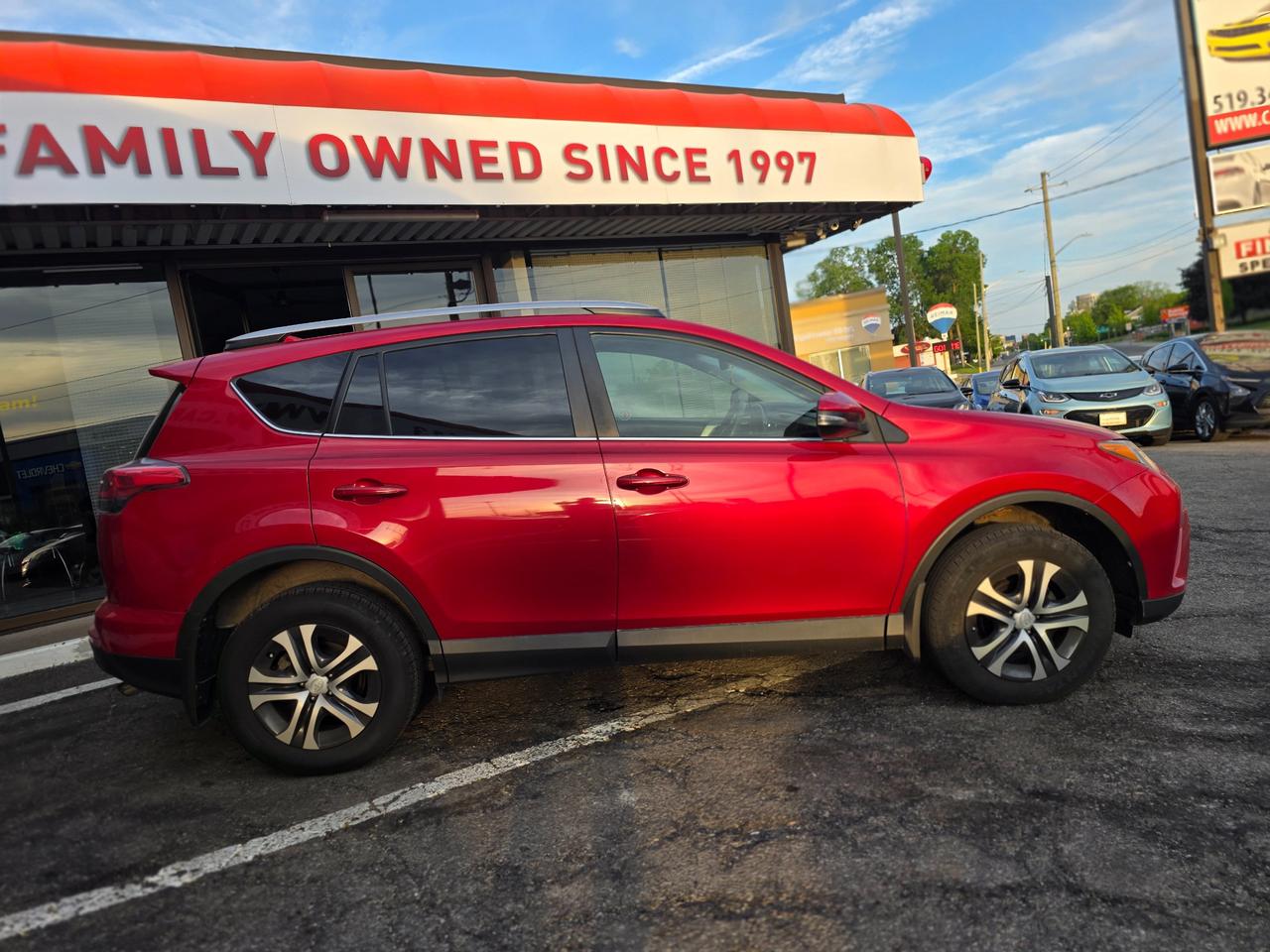 2017 Toyota RAV4 NEW ARRIVAL | PLEASE CALL AHEAD Photo