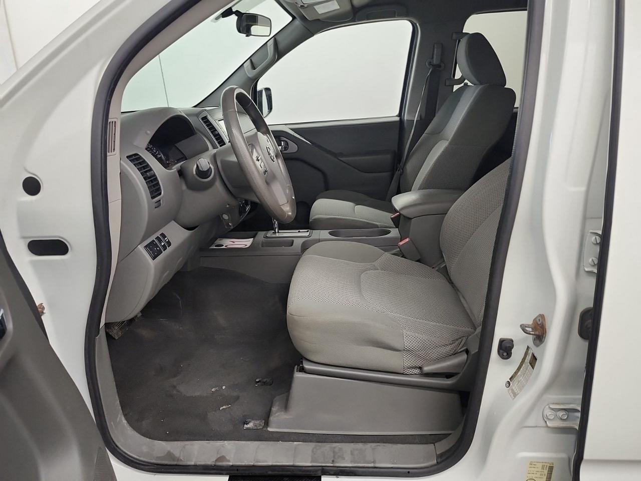 2019 Nissan Frontier SV Long Box | Crew Cab | 4x4 | Backup Camera Photo