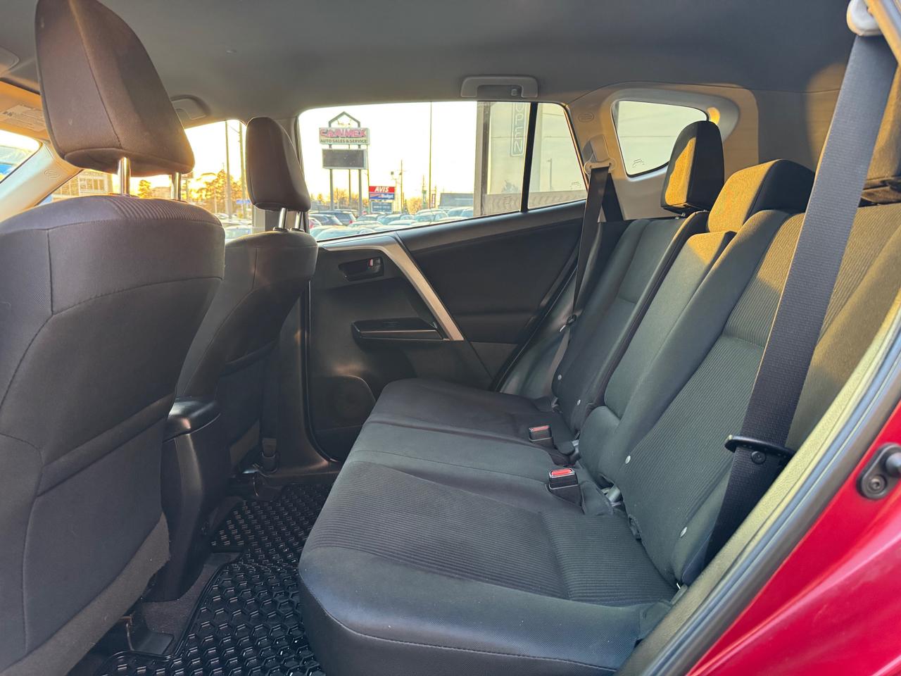 2018 Toyota RAV4 LE One Owner | TSS | Backup Camera | Heated Seats Photo