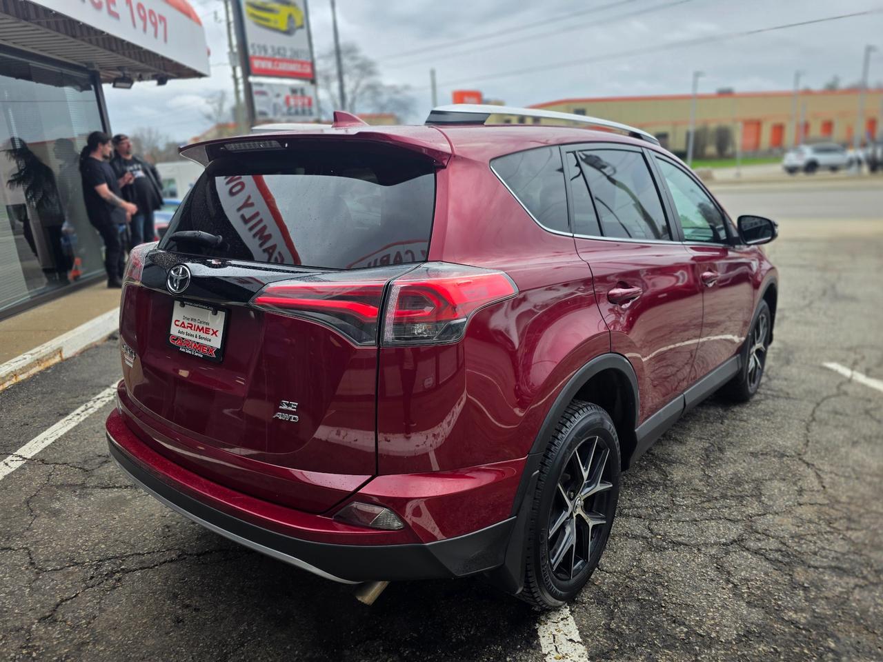 2018 Toyota RAV4 SE AWD | Navi | Leather | Sunroof | TSS Photo