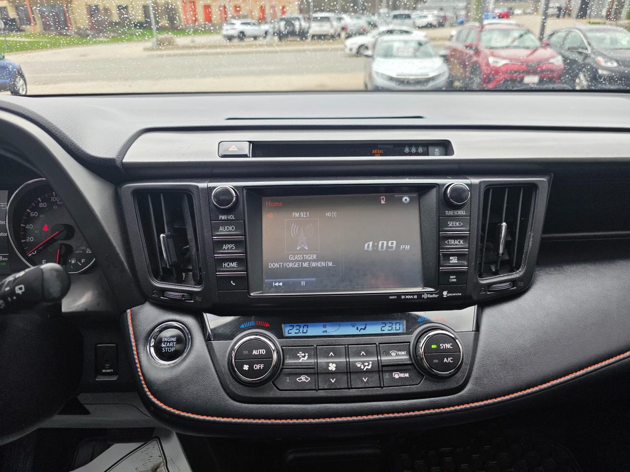 2018 Toyota RAV4 SE AWD | Navi | Leather | Sunroof | TSS Photo