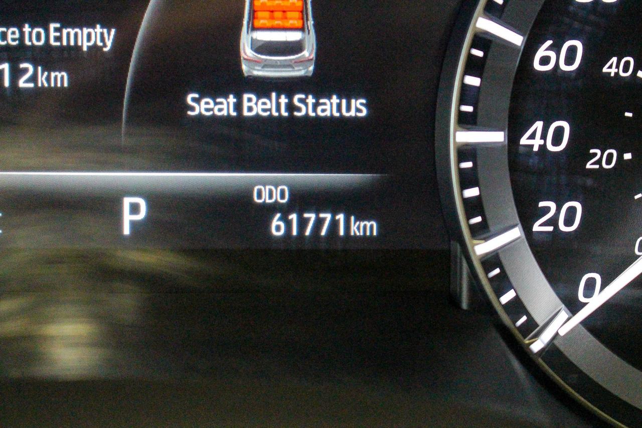 2021 Toyota Highlander Limited JBL AUDIO - NAVIGATION - 8 LEATHER PASSENGER SEATS Photo