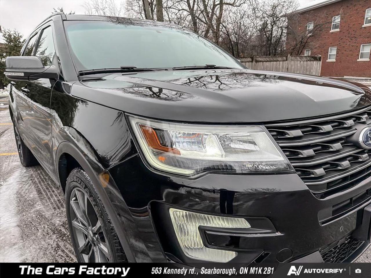 2017 Ford Explorer XLT 4WD Leather/ Apple Carplay / No Accident! Photo