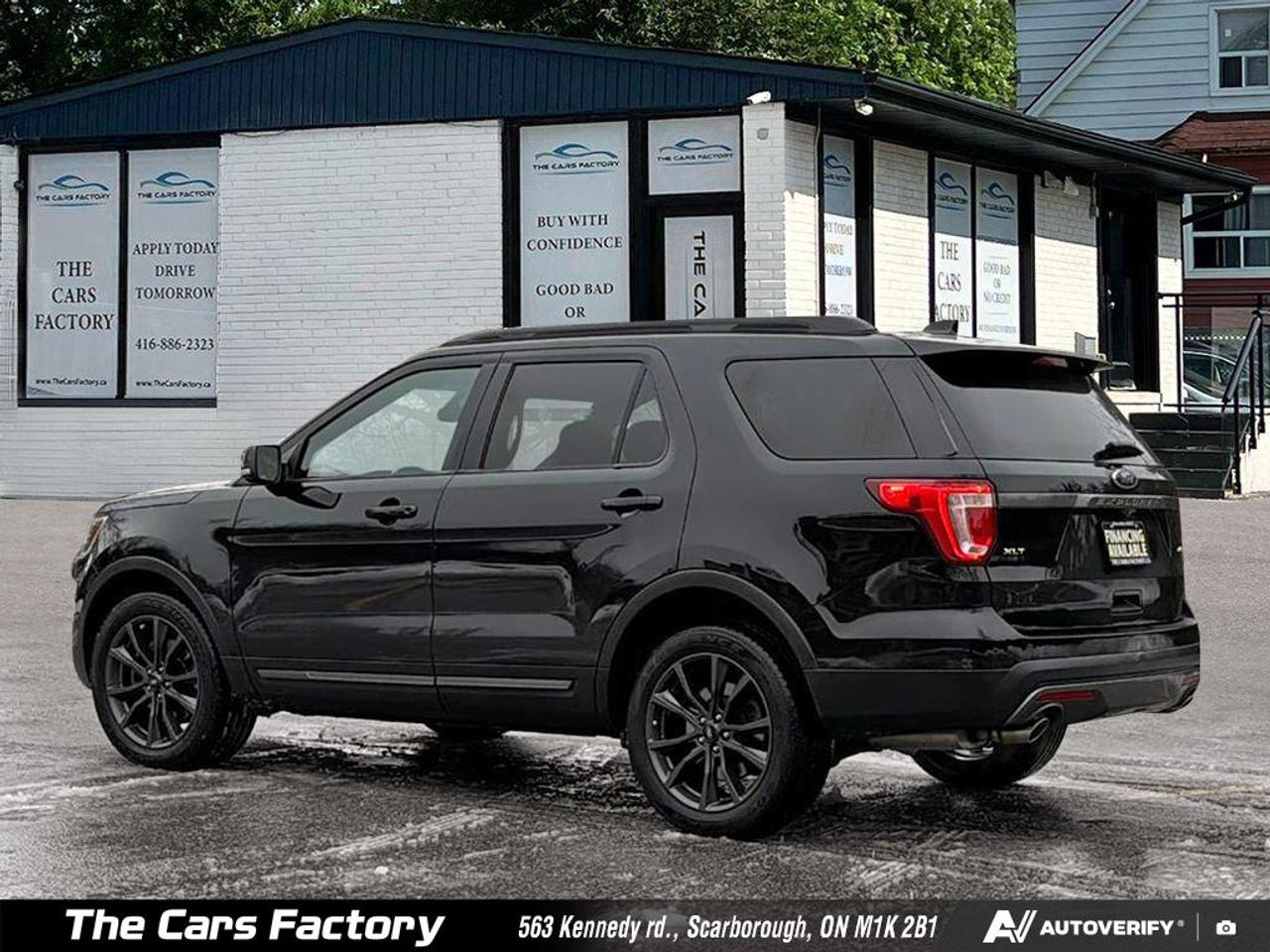 2017 Ford Explorer XLT 4WD Leather/ Apple Carplay / No Accident! Photo3