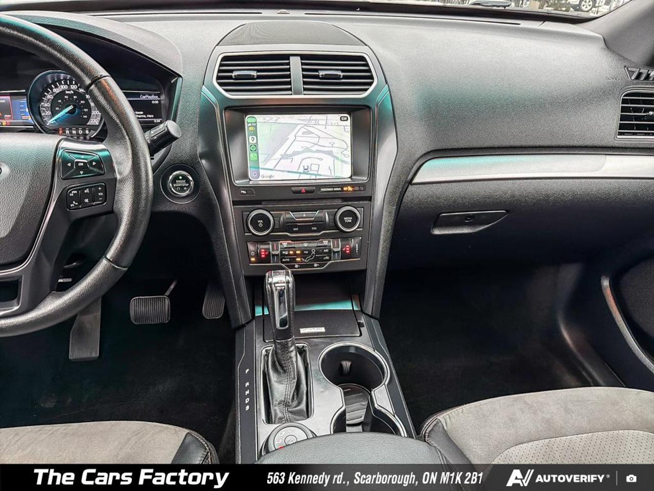 2017 Ford Explorer XLT 4WD Leather/ Apple Carplay / No Accident! Photo