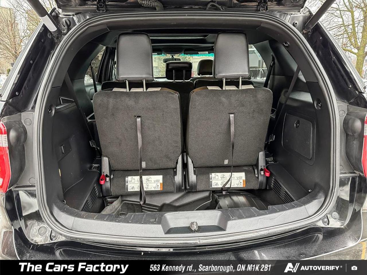 2017 Ford Explorer XLT 4WD Leather/ Apple Carplay / No Accident! Photo