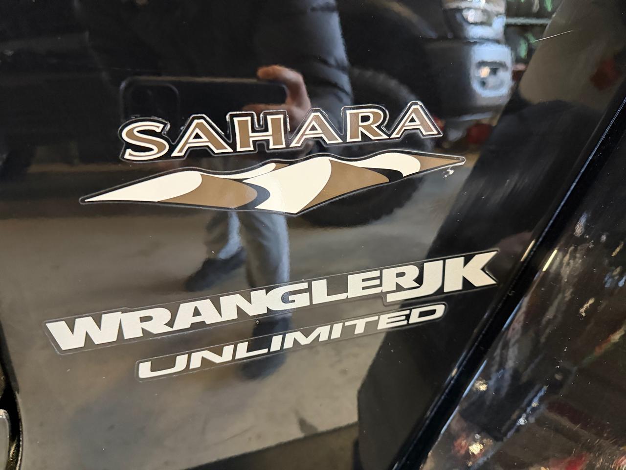 2018 Jeep Wrangler SAHARA UNLIMITED JK | APPLE CARPLAY | NAVI |HEATED Photo