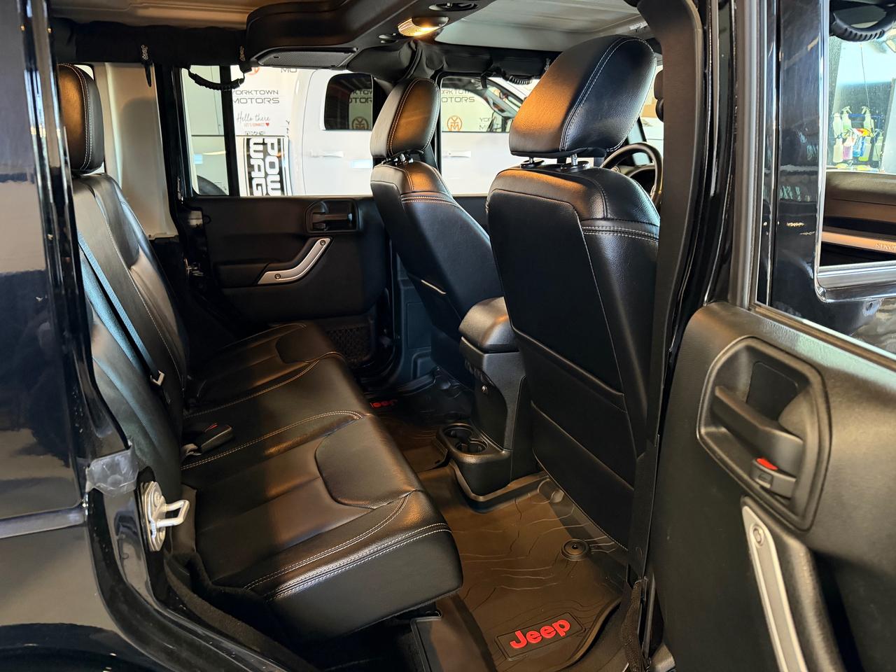 2018 Jeep Wrangler SAHARA UNLIMITED JK | APPLE CARPLAY | NAVI |HEATED Photo