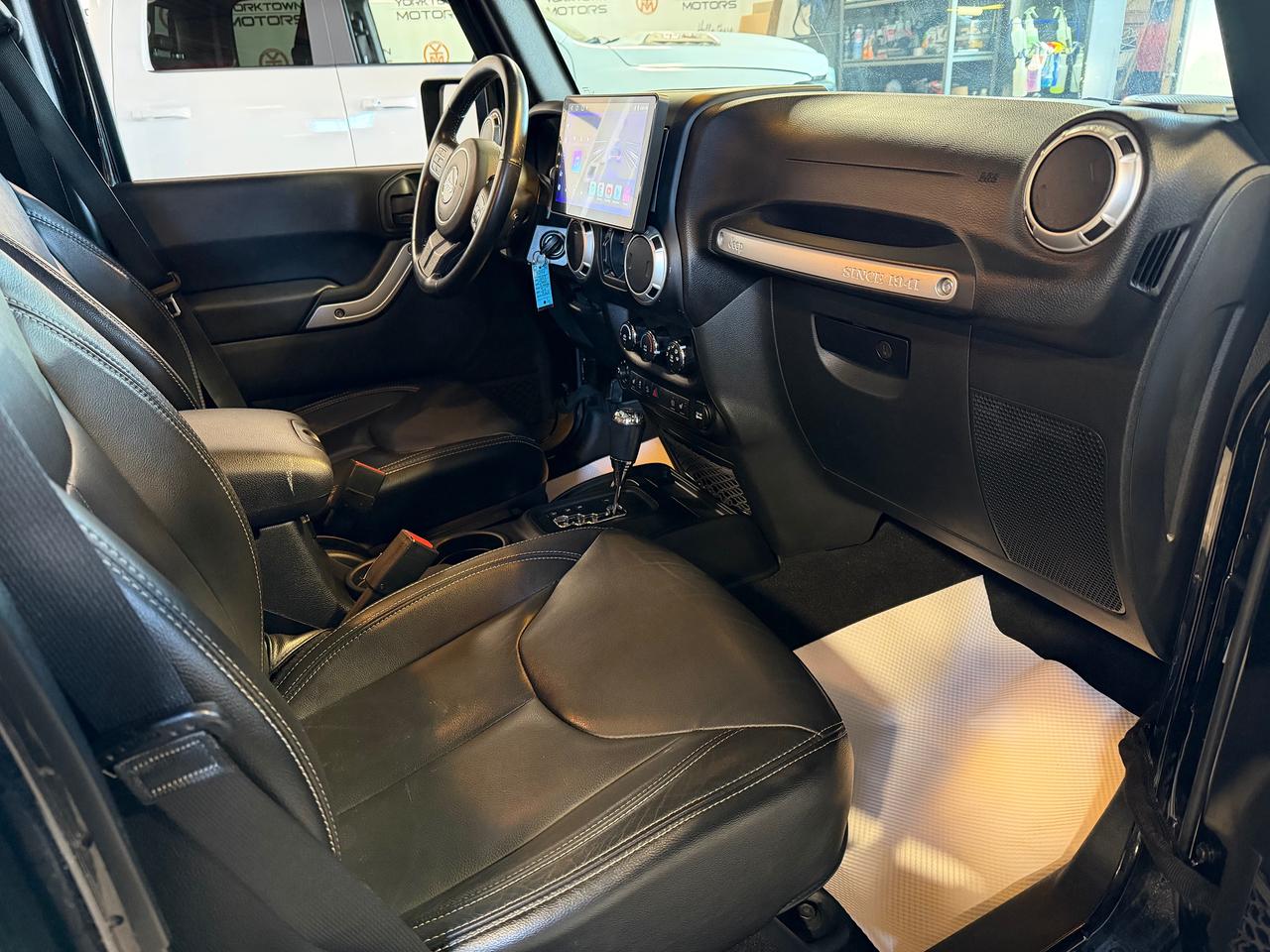 2018 Jeep Wrangler SAHARA UNLIMITED JK | APPLE CARPLAY | NAVI |HEATED Photo