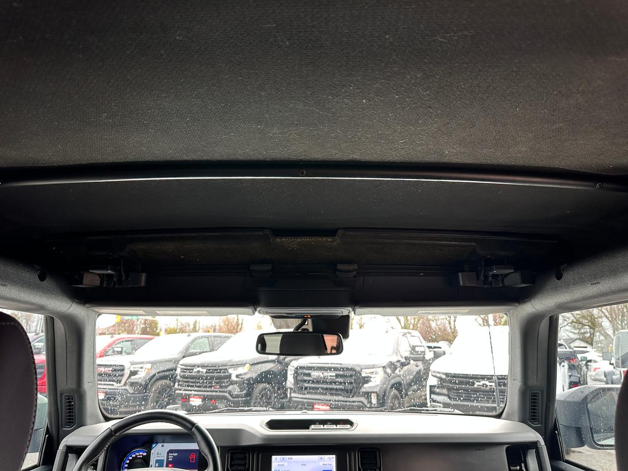 2022 Ford Bronco BigBend4X4 HTD-Cloth SoftTop FM/XM DriverAssists Photo