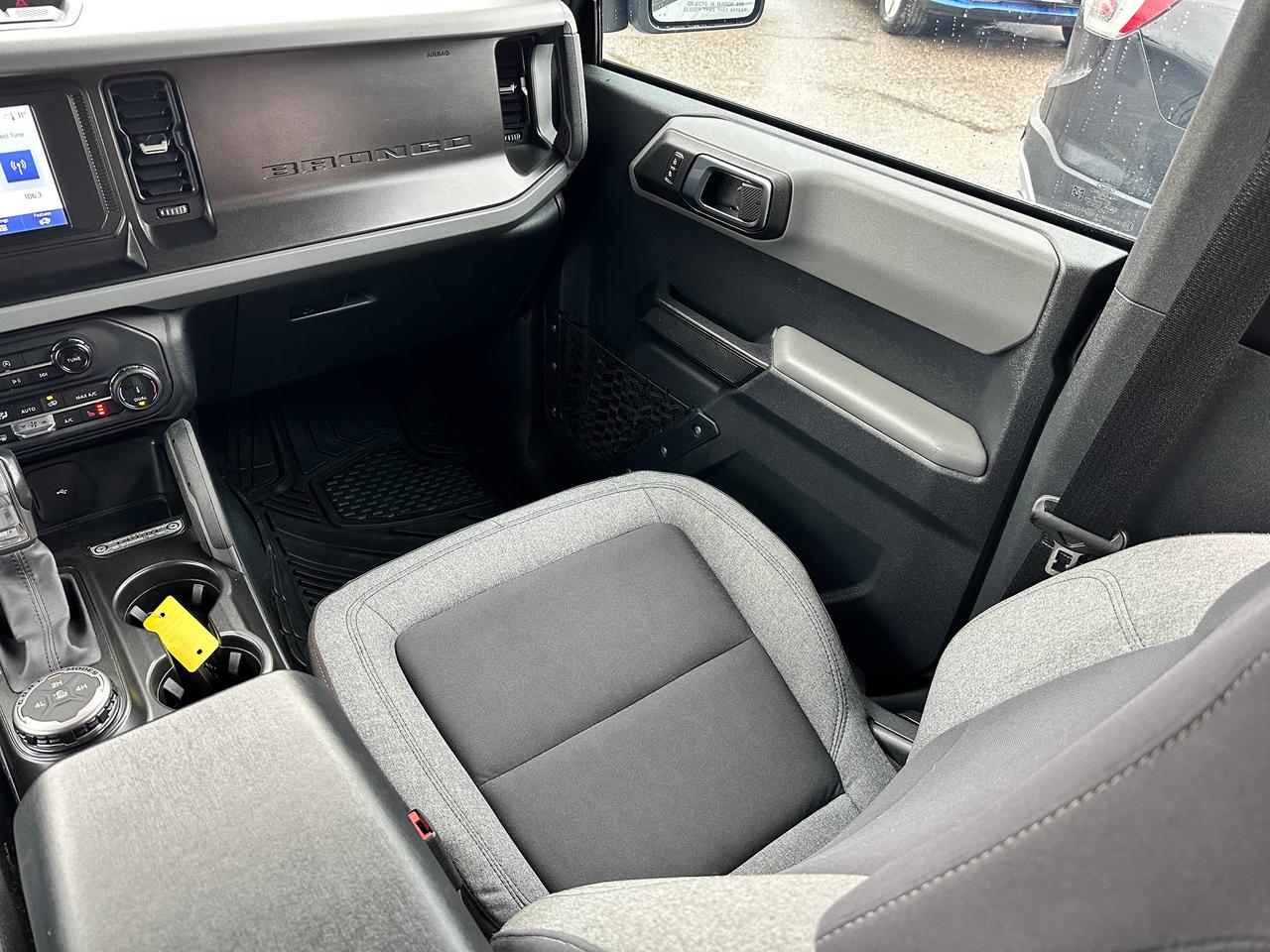 2022 Ford Bronco BigBend4X4 HTD-Cloth SoftTop FM/XM DriverAssists Photo