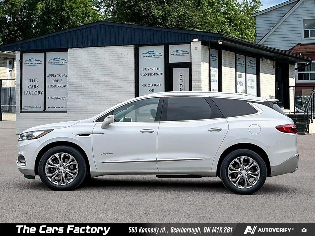 2018 Buick Enclave AWD Avenir  7 Passenger / Carplay / Loaded! Photo