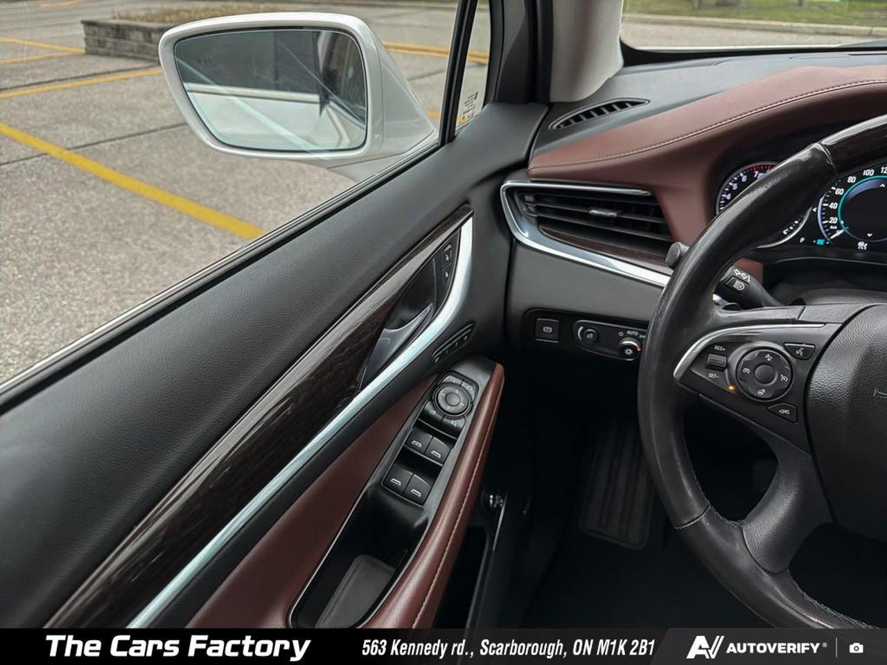 2018 Buick Enclave AWD Avenir  7 Passenger / Carplay / Loaded! Photo