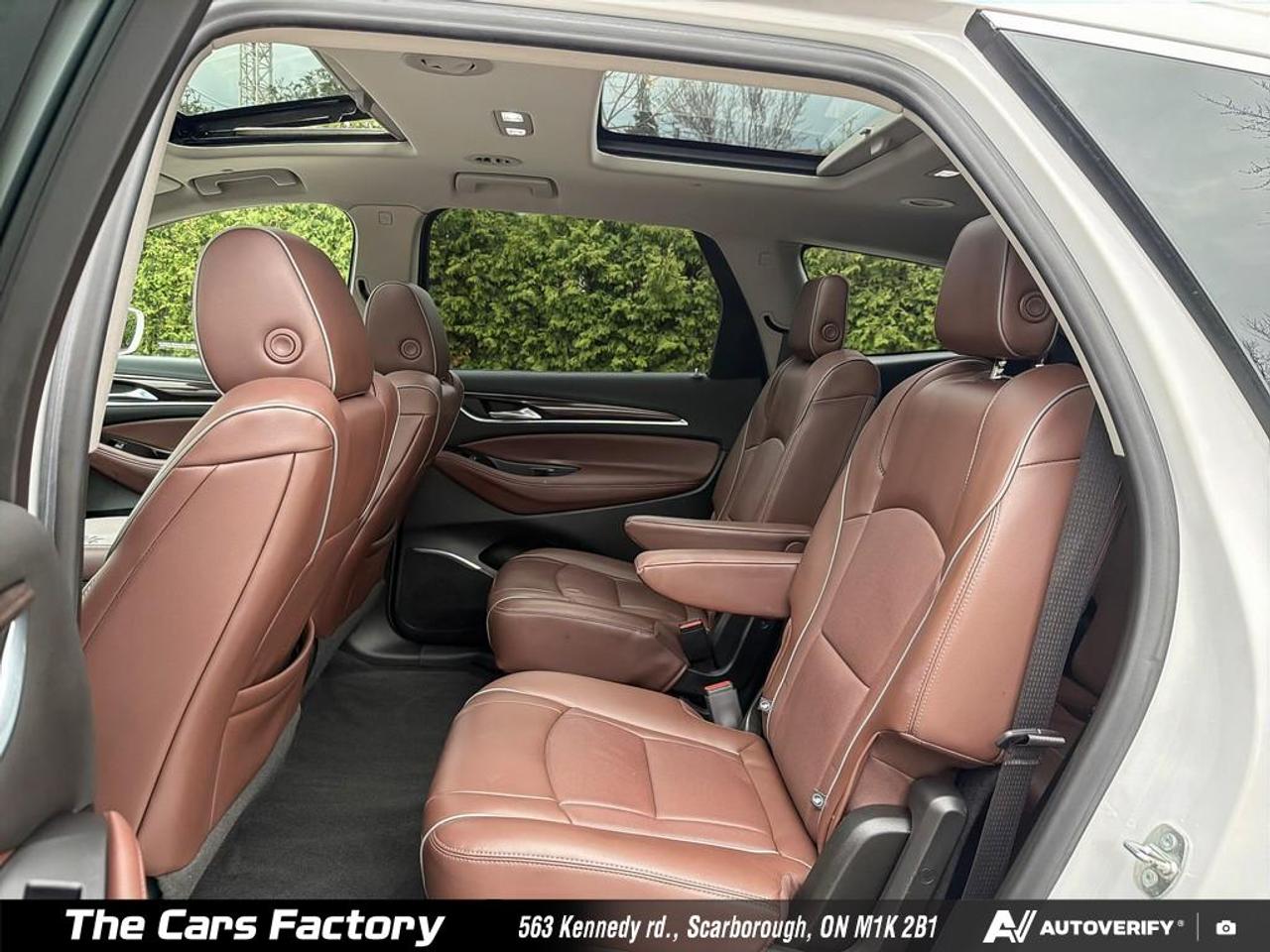 2018 Buick Enclave AWD Avenir  7 Passenger / Carplay / Loaded! Photo