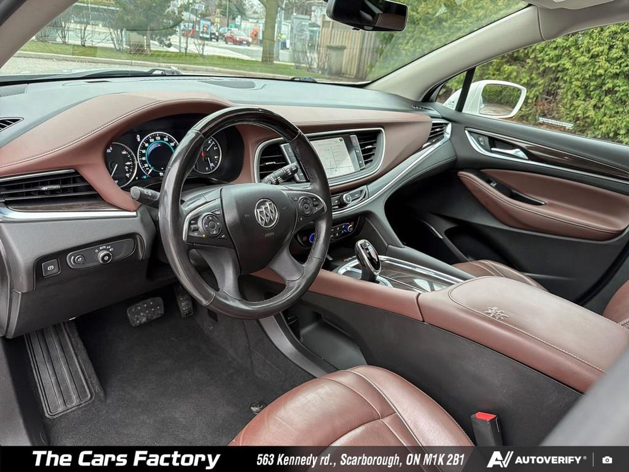 2018 Buick Enclave AWD Avenir  7 Passenger / Carplay / Loaded! Photo
