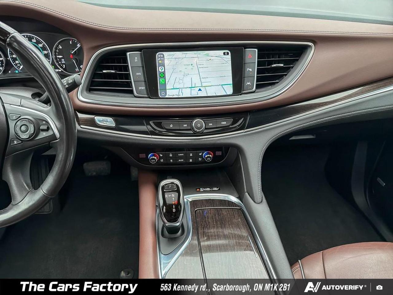 2018 Buick Enclave AWD Avenir  7 Passenger / Carplay / Loaded! Photo