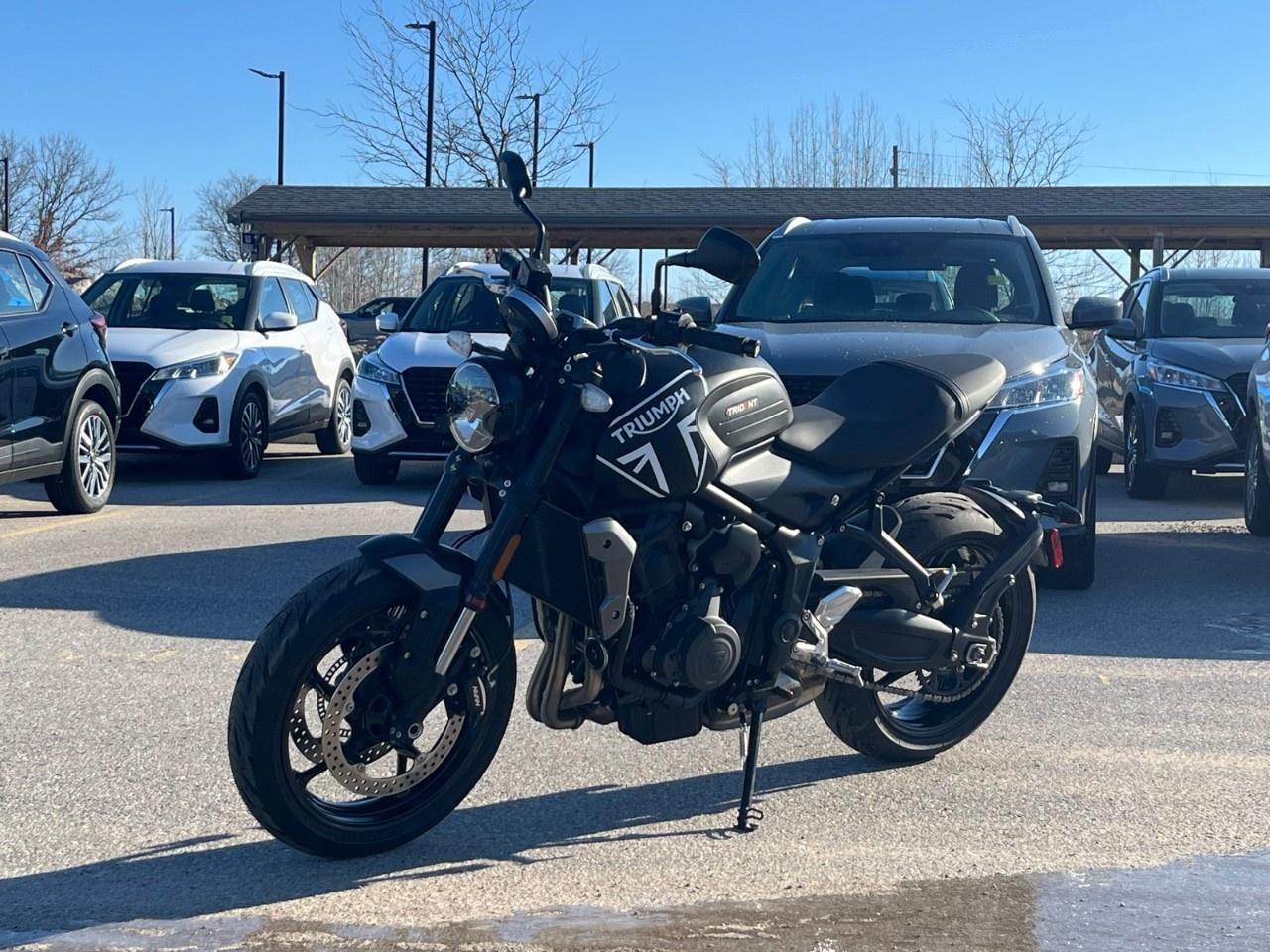 2023 Triumph TRIDENT  Photo3